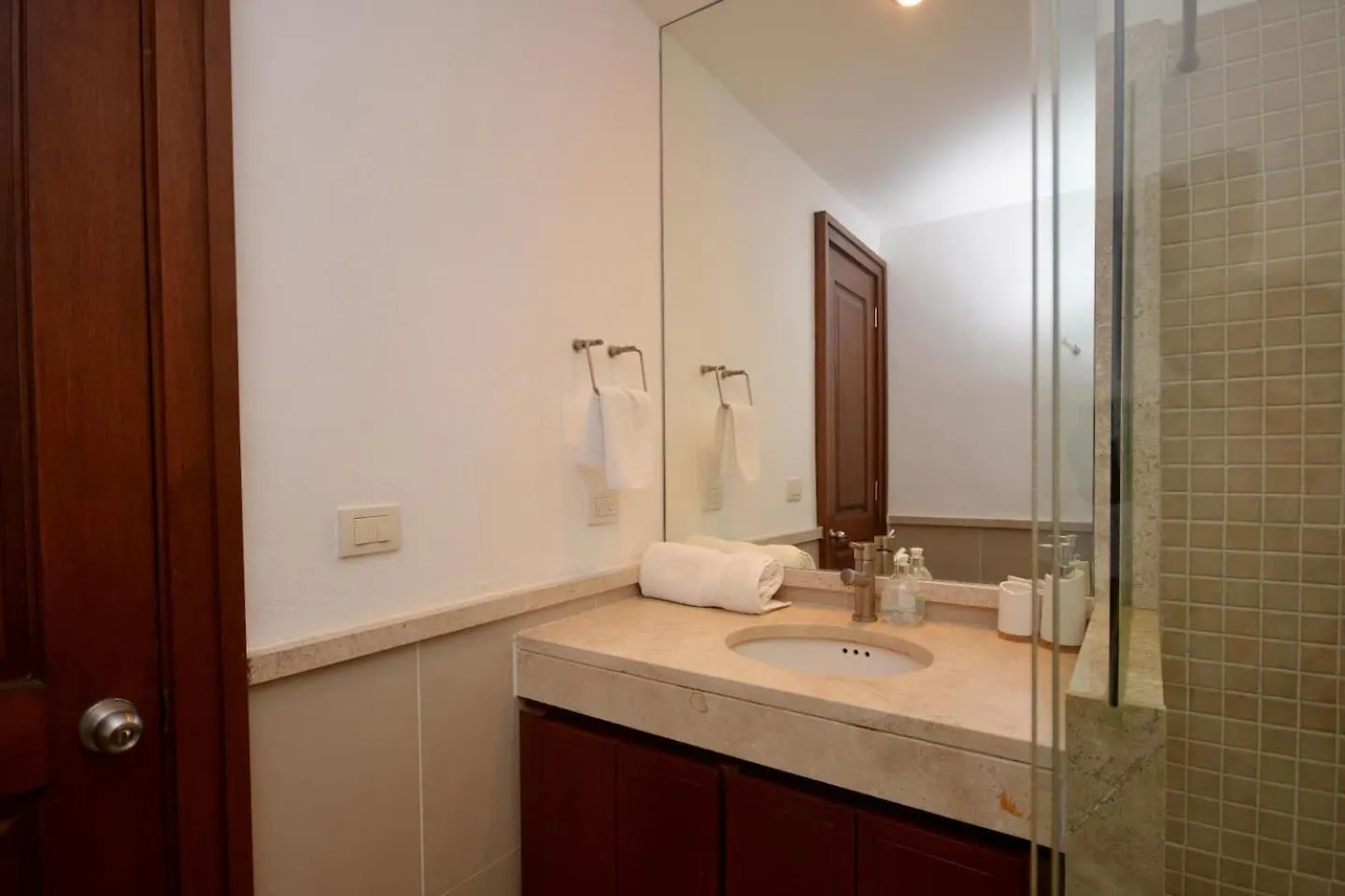 Luxury And Confort In Quadra Alea Playa del Carmen Apartment