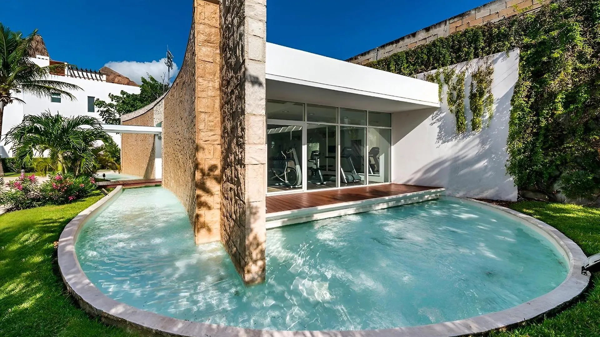 Luxury And Confort In Quadra Alea Playa del Carmen Apartment